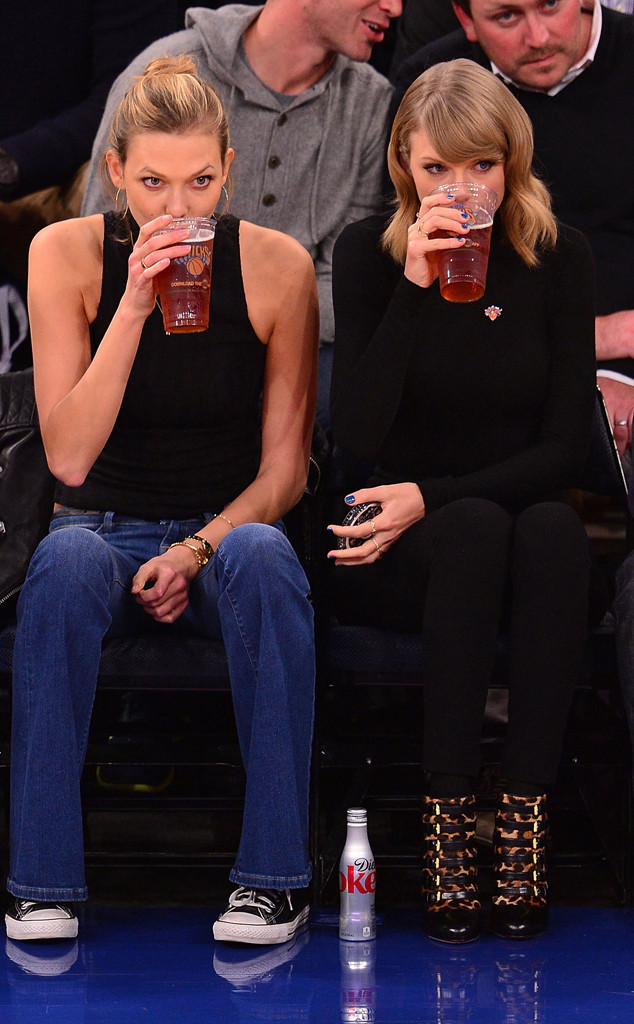 Taylor Swift ''Dunks'' With NY Knicks, Gets Beers With Karlie Kloss | E